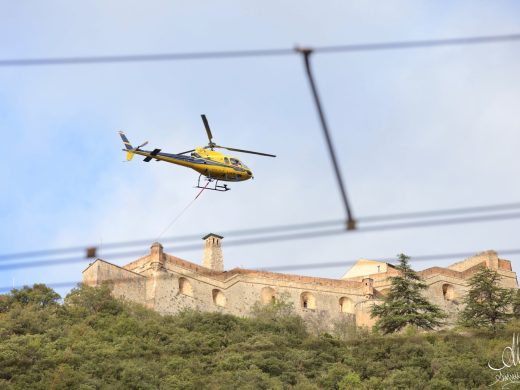 Surveillance aérienne par hélicoptère en Occitanie : inspection d’ouvrages et de réseaux
