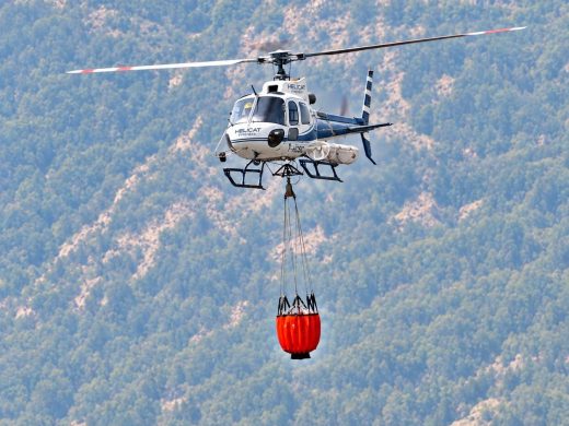 Hélicoptère bombardier d&#8217;eau : comment fonctionne un HBE ?